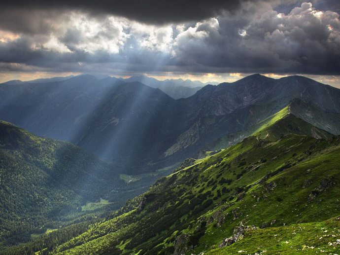 The Balkan Mountains today (from maudestandard.wordpress.com)